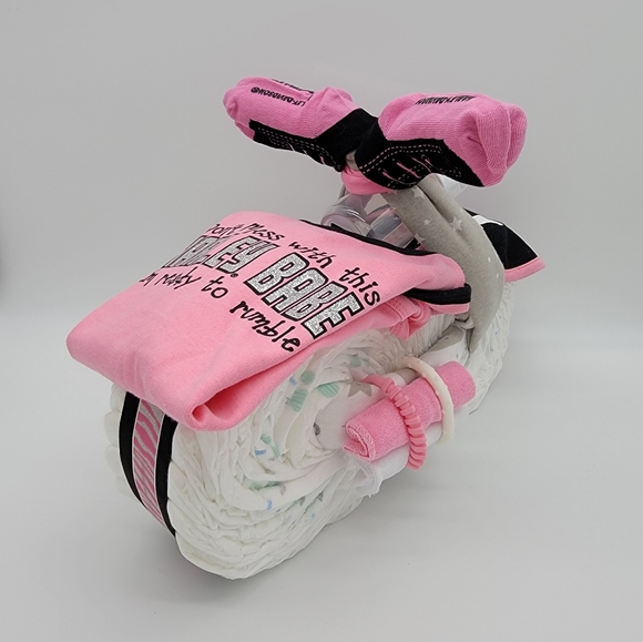 Pink Harley Davidson motorcycle diaper cake - Picture 8 of 15